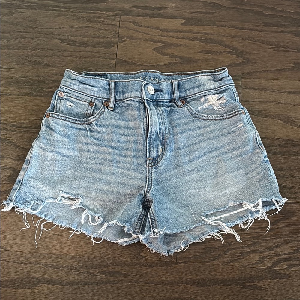 American Eagle Denim Distressed Relaxed Women Shorts